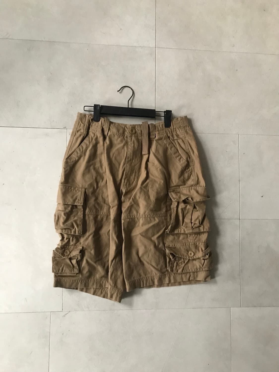베이지 멀티포켓 버뮤다 상품이미지5