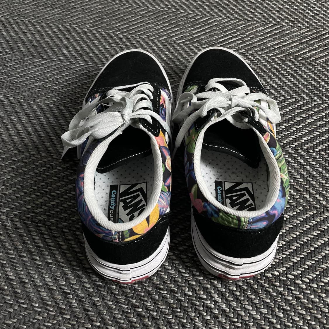 반스 올드스쿨 트리피 스니커즈y 3249 상품이미지4