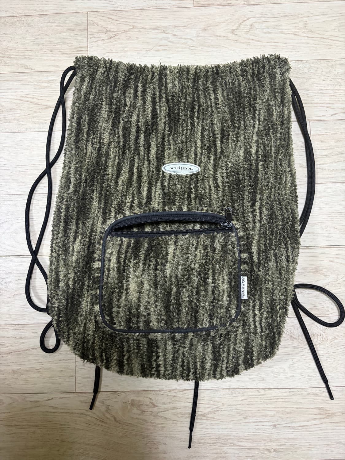 스컬프터 퍼지 드로우 스트링백 카키 짐색 상품이미지1