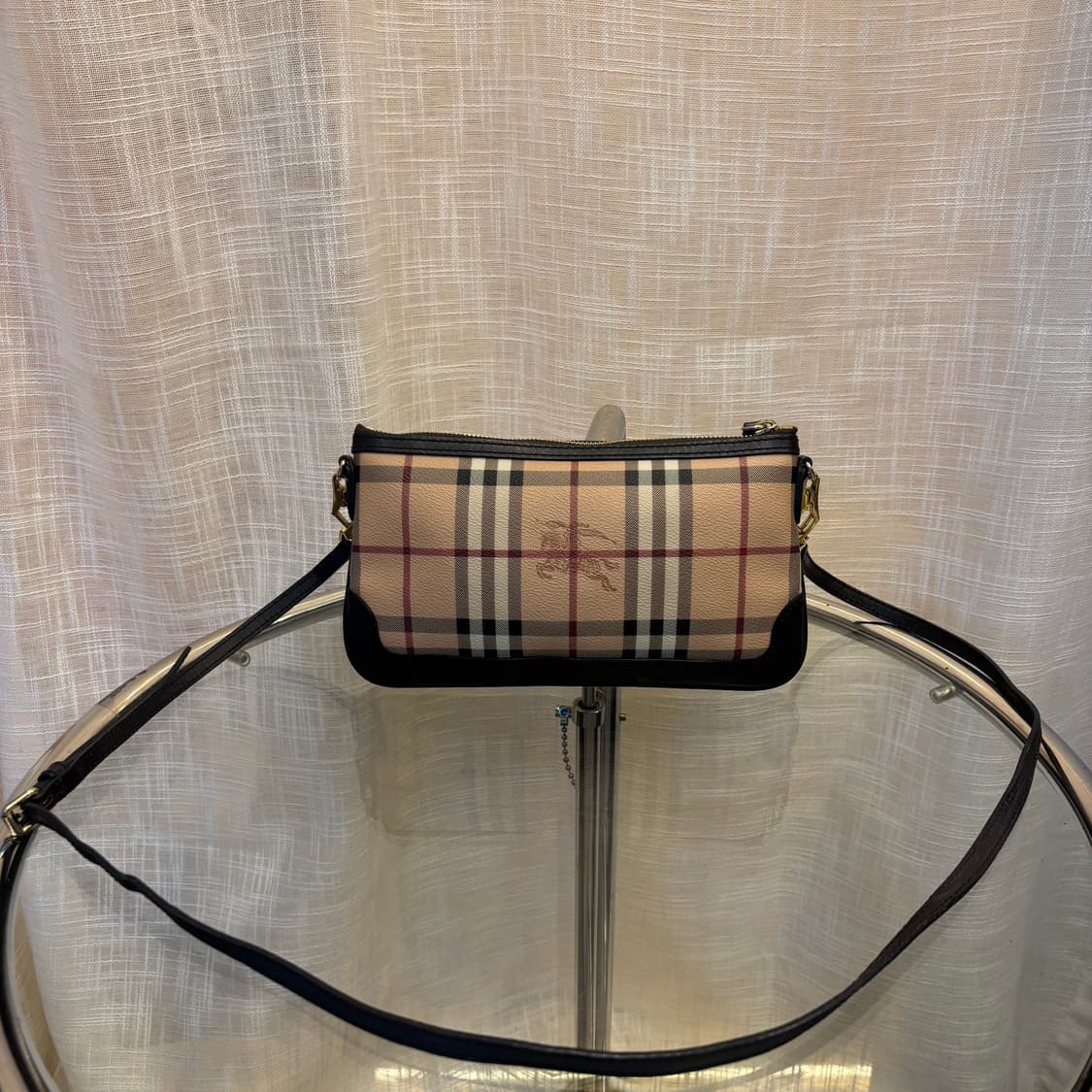 정품 버버리 노바체크 크로스백   상품이미지5
