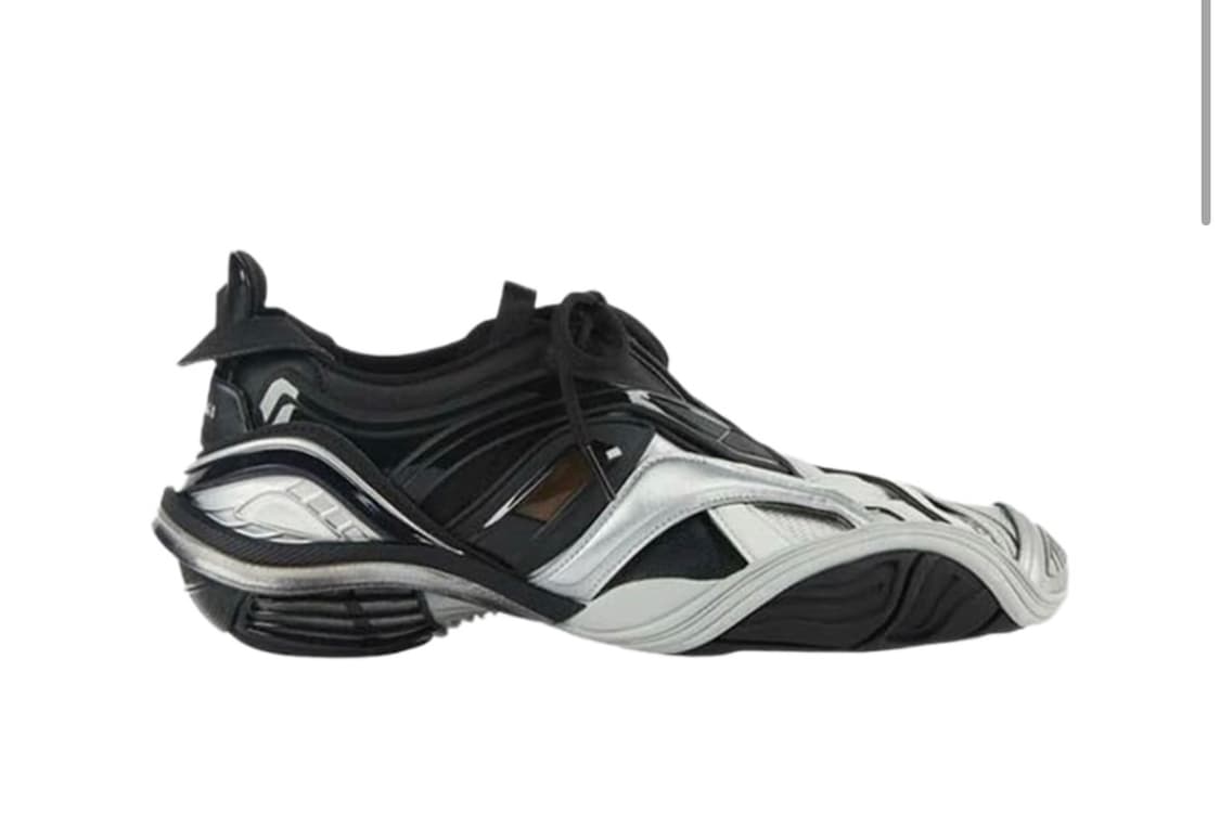 발렌시아가 타이렉스 42사이즈 270사이즈 상품이미지1