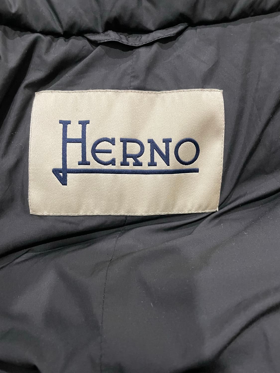 에르노 여성 폭스퍼 패딩 블랙 40 정품 상품이미지4