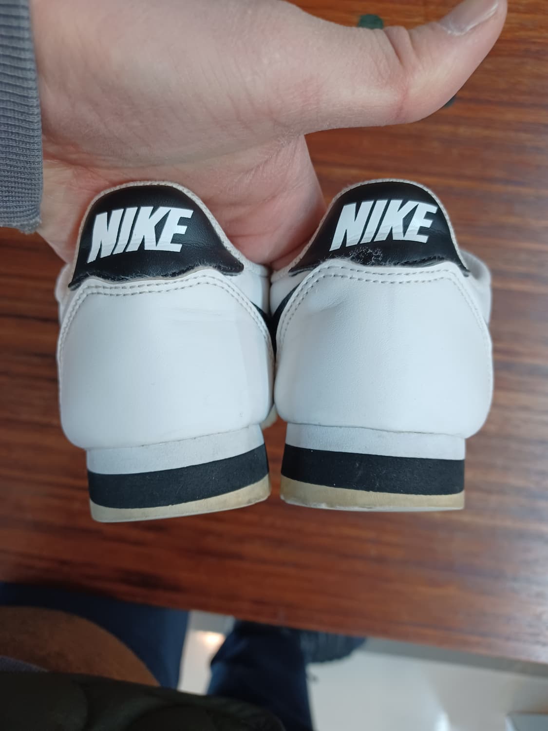 나이키 코르테즈 흰검 230 상품이미지4