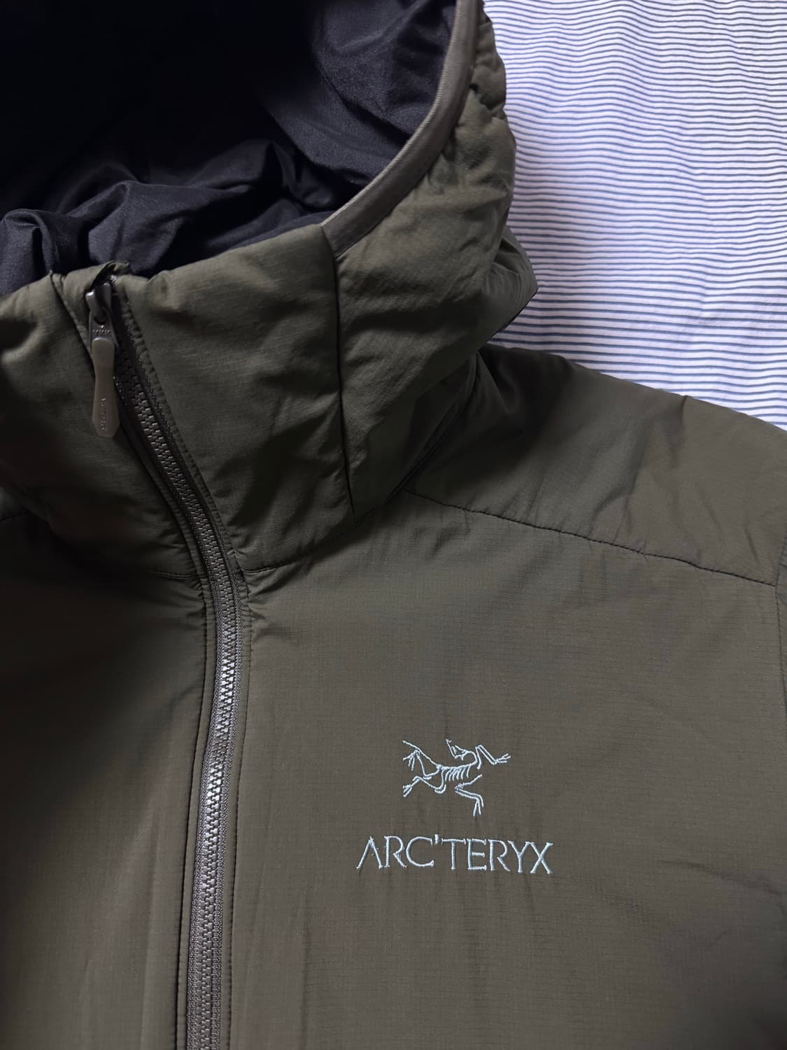 (S급) 아크테릭스 아톰 LT 후디 에넥도트  상품이미지4