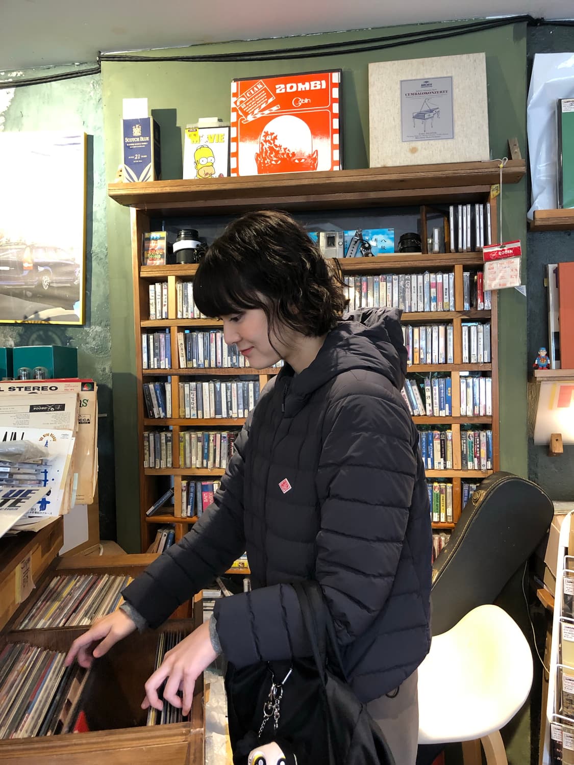 단톤 후드 경량패딩 상품이미지10