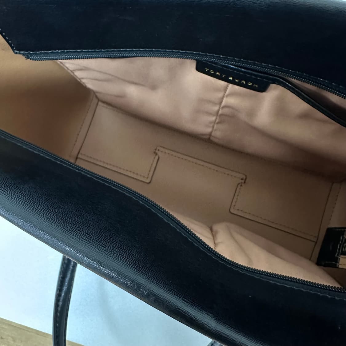 Tory Burch 토리버치 블랙 가죽 토트백 숄더백 상품이미지8