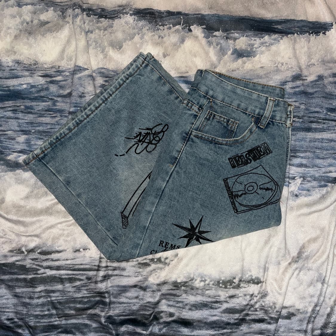 Rockstar Printing Bermuda Pants 상품이미지2