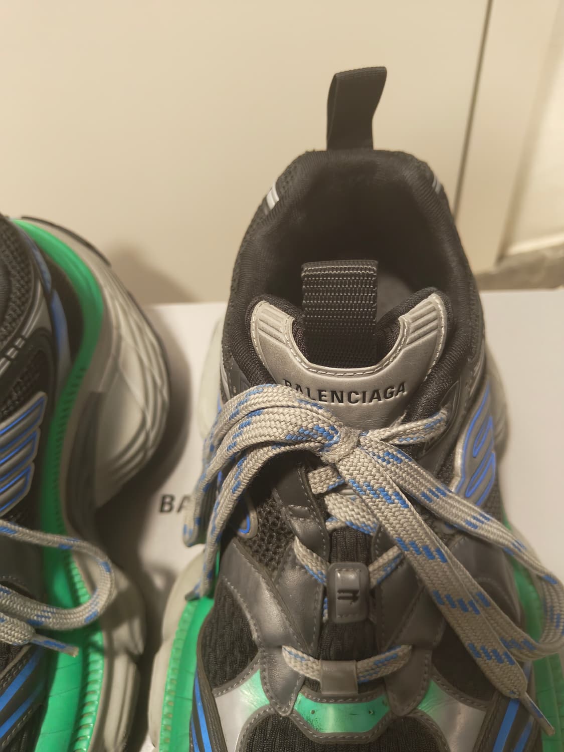 발렌시아가 10xl 런웨이 익스클루시브 42 상품이미지4