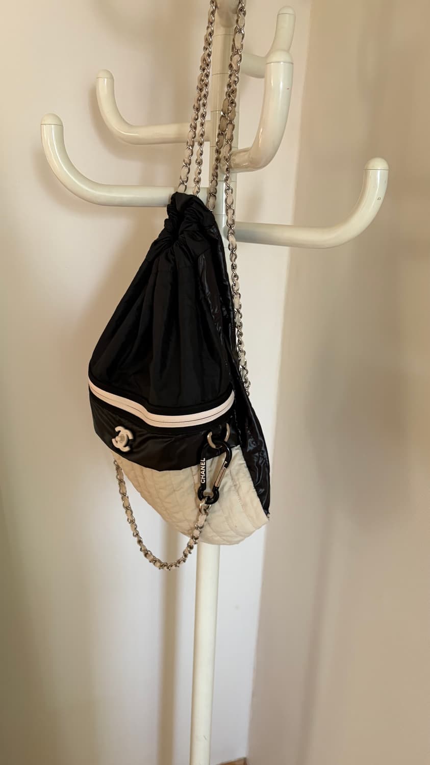 샤넬 나일론 백팩 화이트 (개런티카드,박스,쇼핑백 있음) 상품이미지8