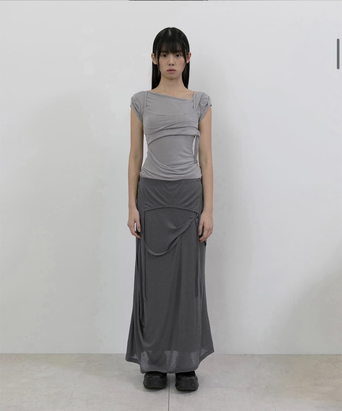 플레어업 레이어드 뷔스티에 티셔츠 그레이 상품이미지5