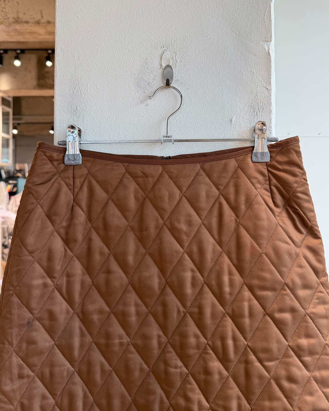 버버리 브라운 퀼팅 미니스커트 상품이미지3