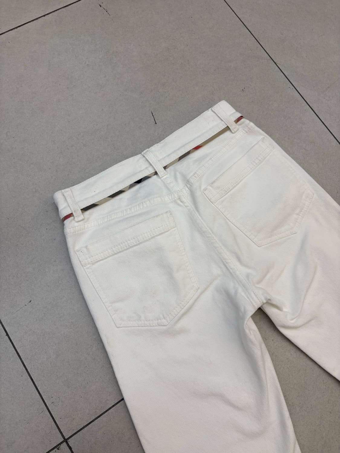 버버리 브릿 화이트 데님팬츠 상품이미지7