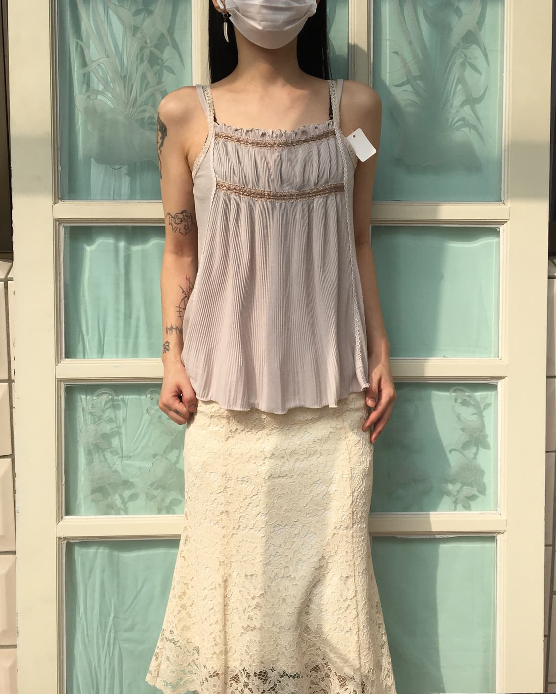 Lace trimming pleats sleeveless 상품이미지5