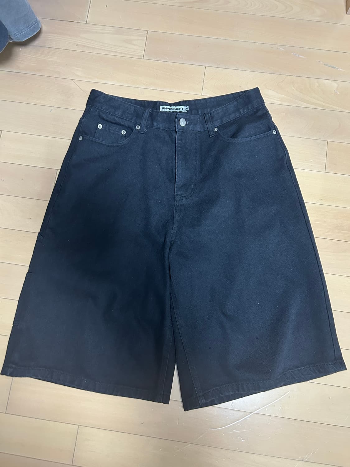 썬셋 버뮤다 데님 팬츠_블랙 상품이미지1