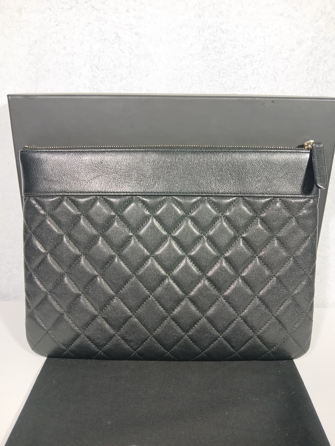 샤넬 마드모아젤 뉴미듐 클러치 A80992 상품이미지5