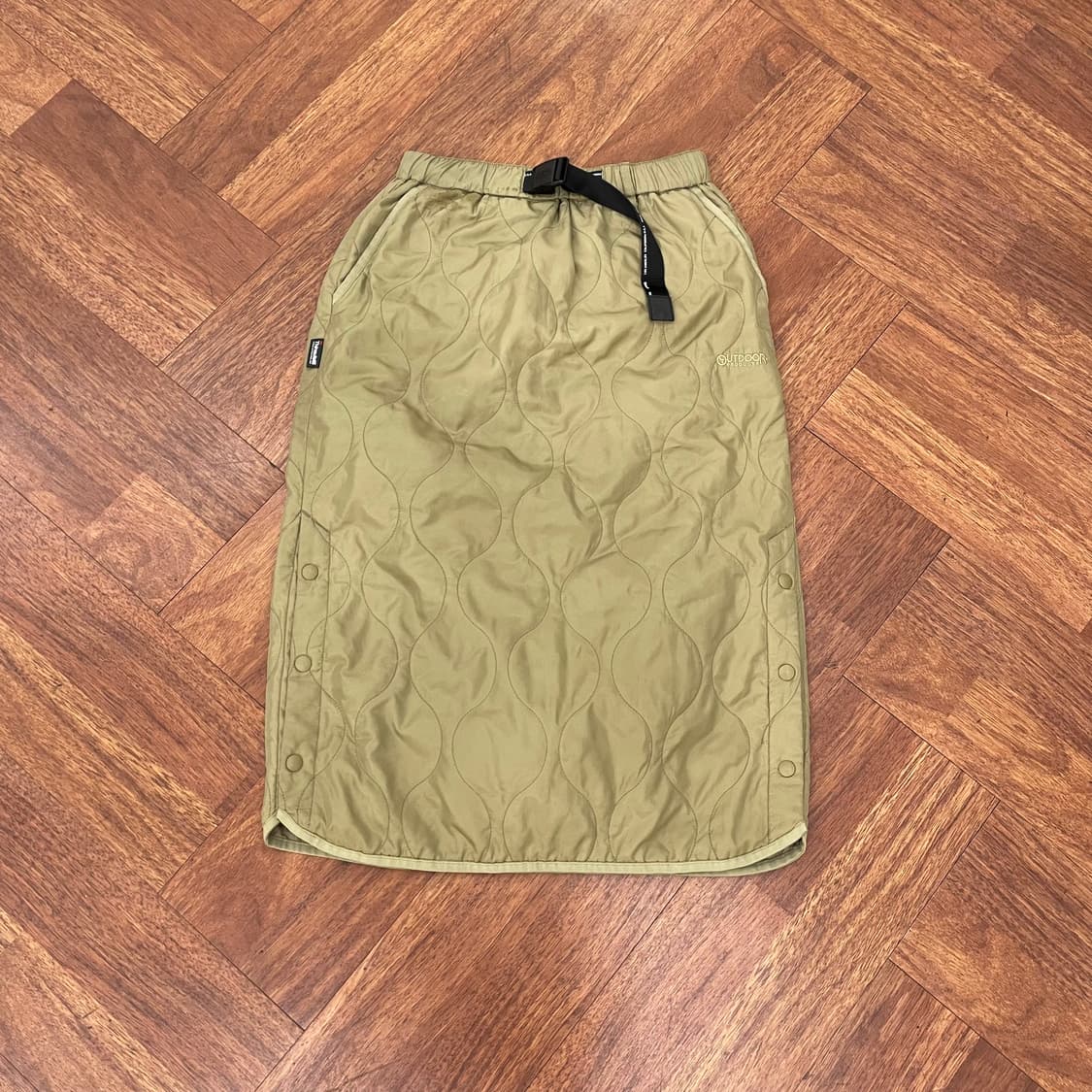 아웃도어프로덕츠 퀼팅 스커트 상품이미지2