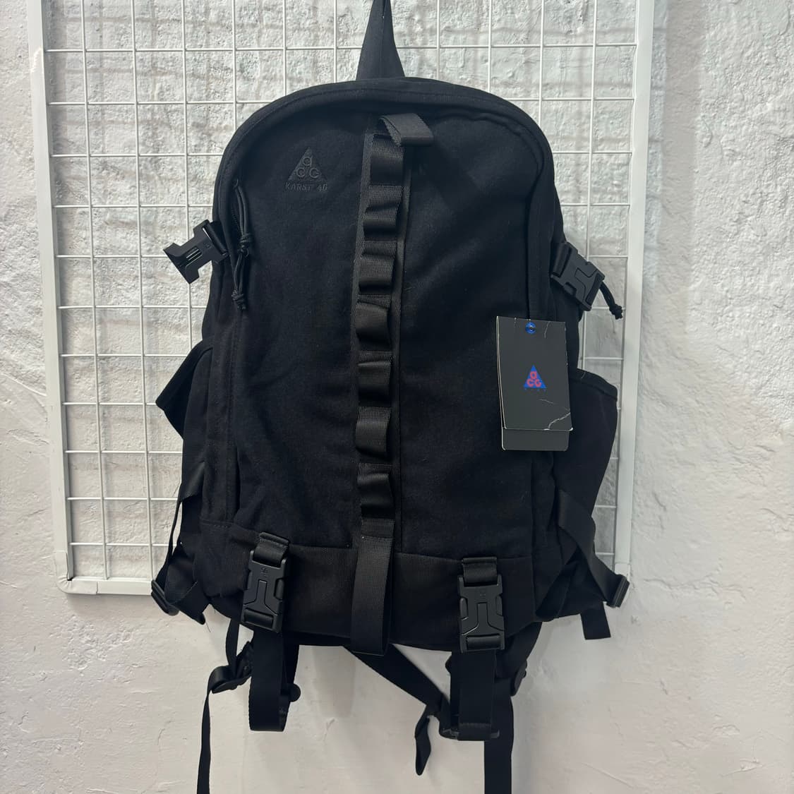 나이키 ACG 카스트 40 올 블랙 백팩 OS 상품이미지1