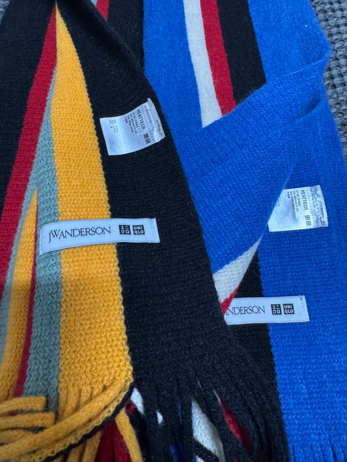 JW 앤더슨 x 유니클로 머플러 상품이미지2