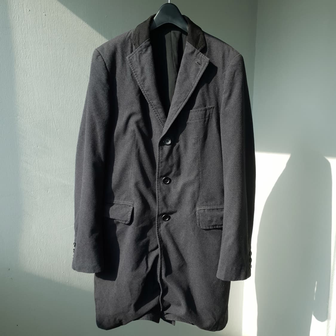 Comme Des Garcons 縮絨
chesterfield coat 상품이미지1