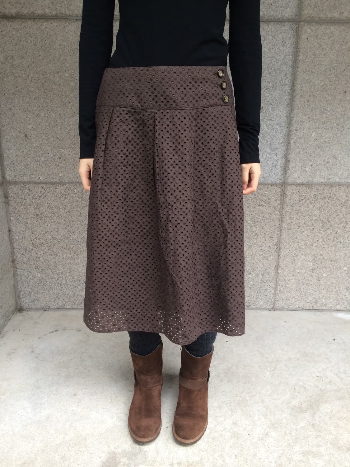 펀칭 도트 플레어 스커트 상품이미지1