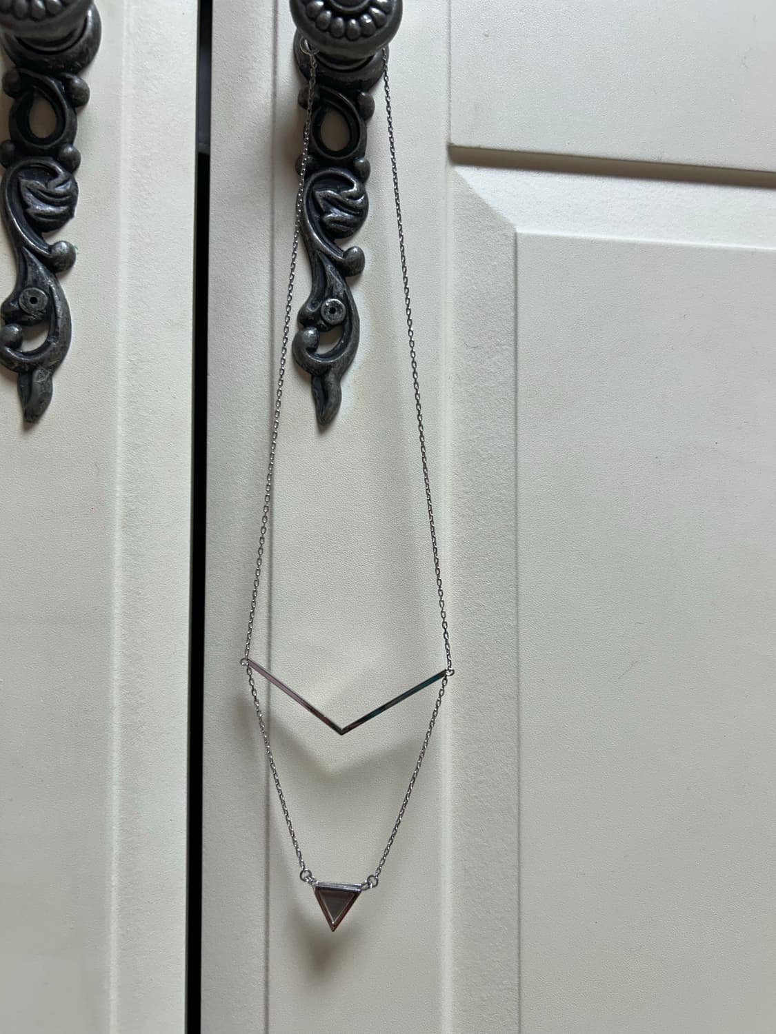 에스실 V쉐입 삼각 목걸이 상품이미지3