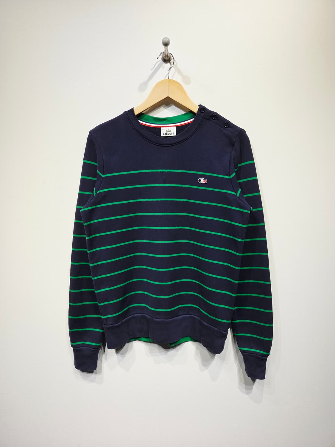 라코스테 네이비 그린 스트라이프 버튼 맨투맨 상품이미지2