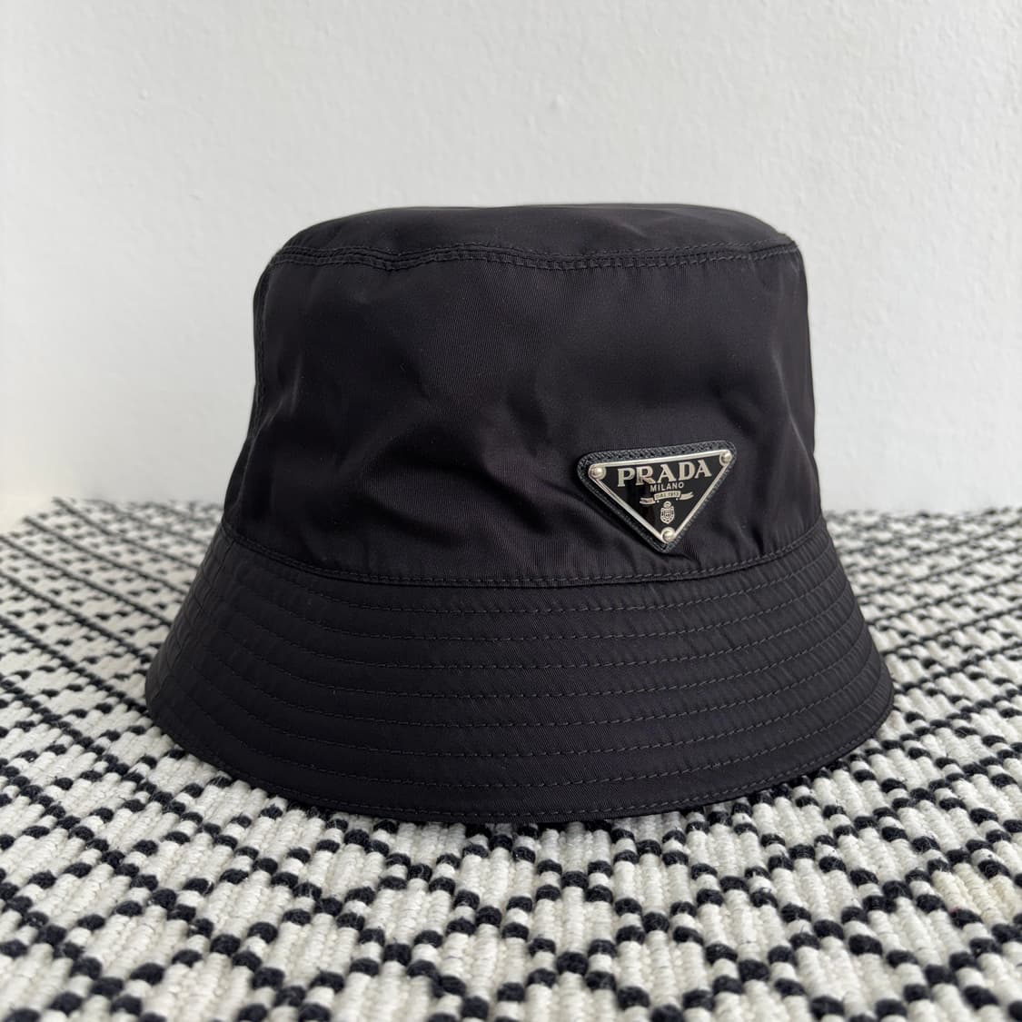 [A급] S사이즈 프라다 나일론 버킷햇 상품이미지5