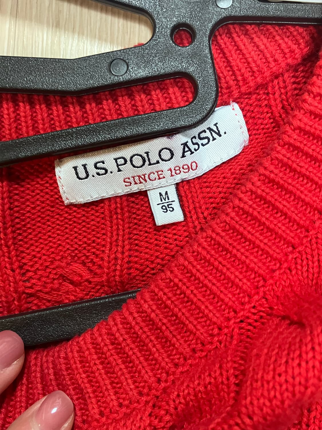 폴로니트 상품이미지2