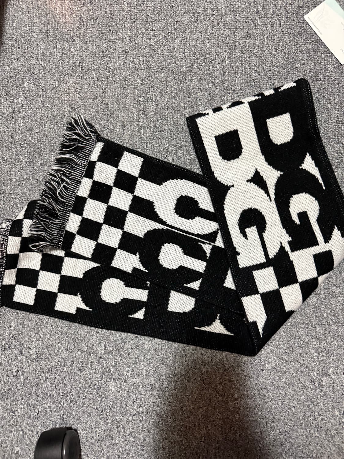 꼼데가르송 머플러 상품이미지1