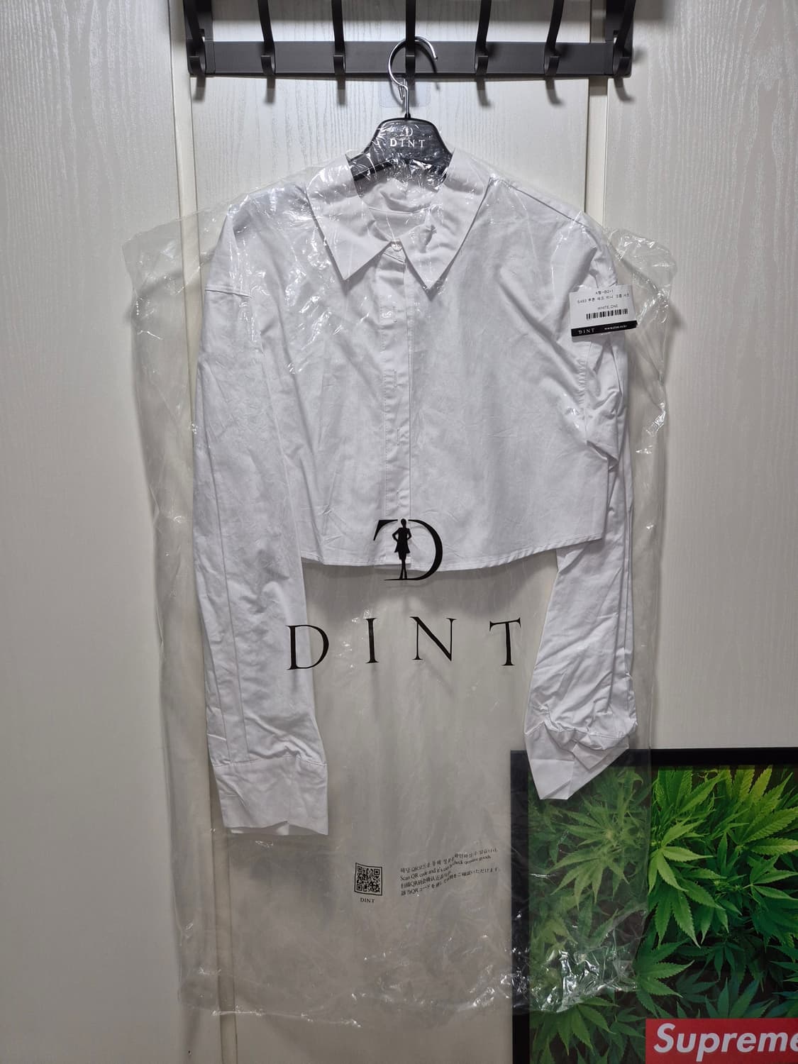 (세일)(새상품)DINT 딘트 화이트 크롭 셔츠 상품이미지1