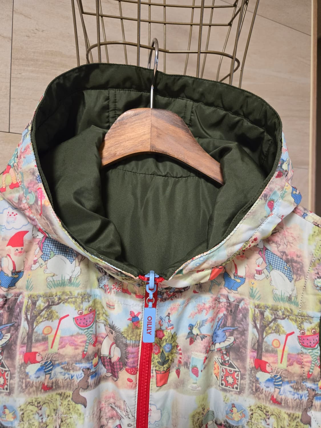 [m] 오일릴리 양면 후드 패딩 조끼 상품이미지3