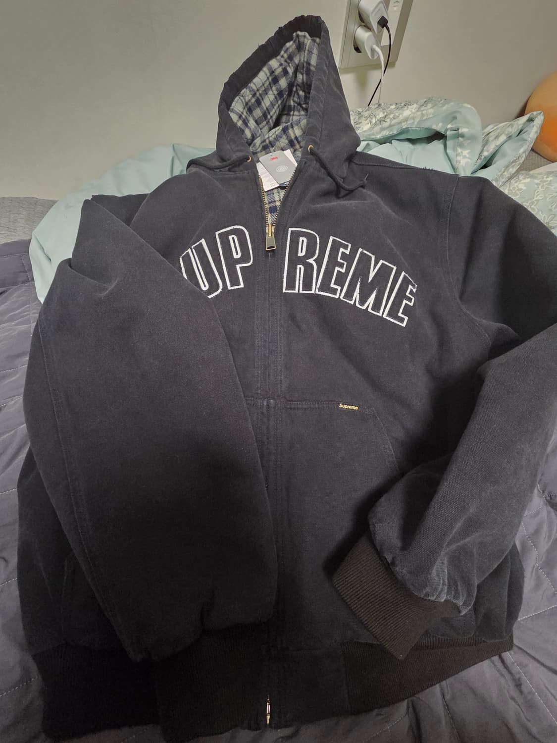 슈프림 25fw 아크리플렉티브 블랙 후드 자켓 상품이미지1