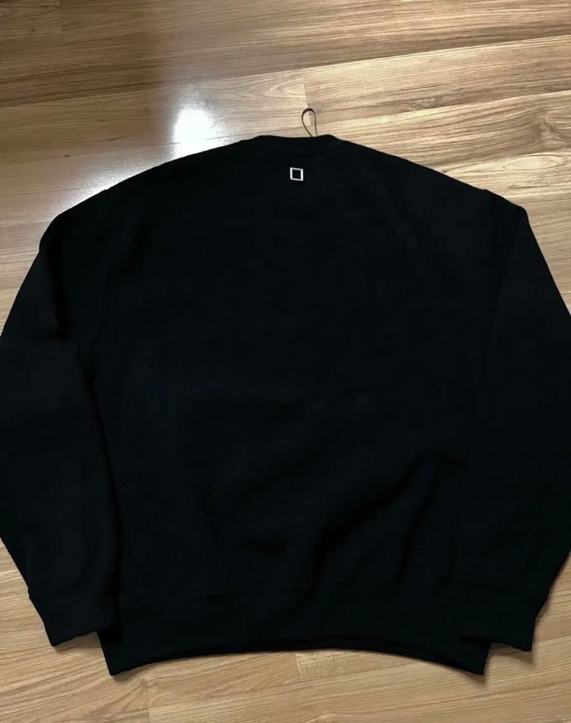 우영미 블랙라운드넥 니트 52 상품이미지5