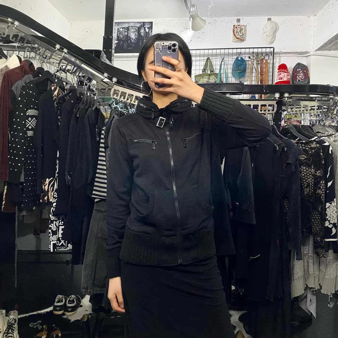 Cecil McBee 넥버클 집업 상품이미지1