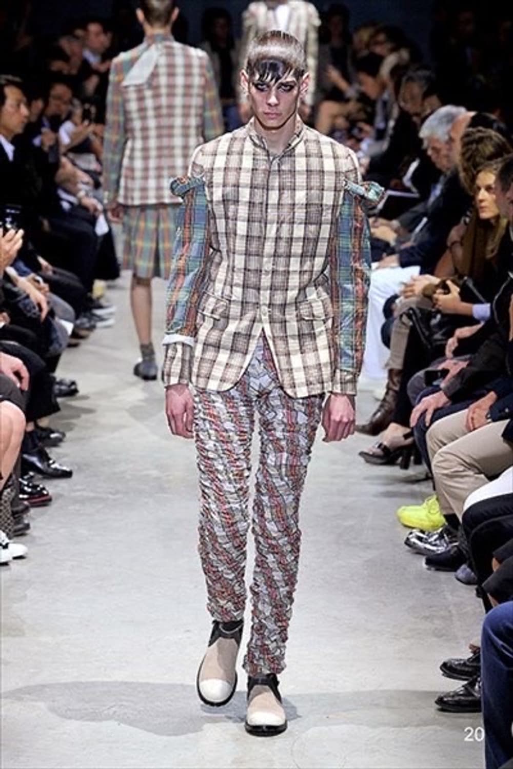 꼼데가르송 옴므플러스 컷아웃 블레이저 M 상품이미지2