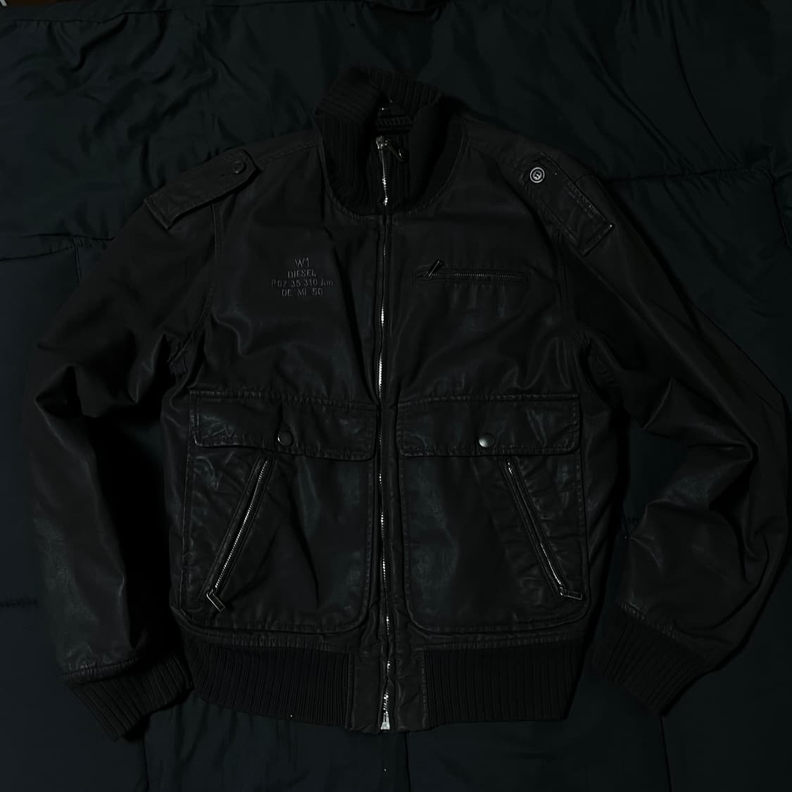 디젤 빈티지 왁스 코팅 하이넥 자켓 상품이미지2