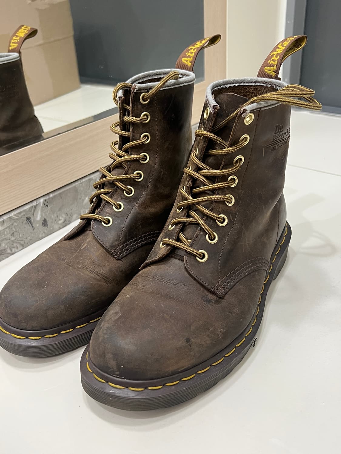 닥터마틴 1460 크레이지홀스 260 상품이미지2