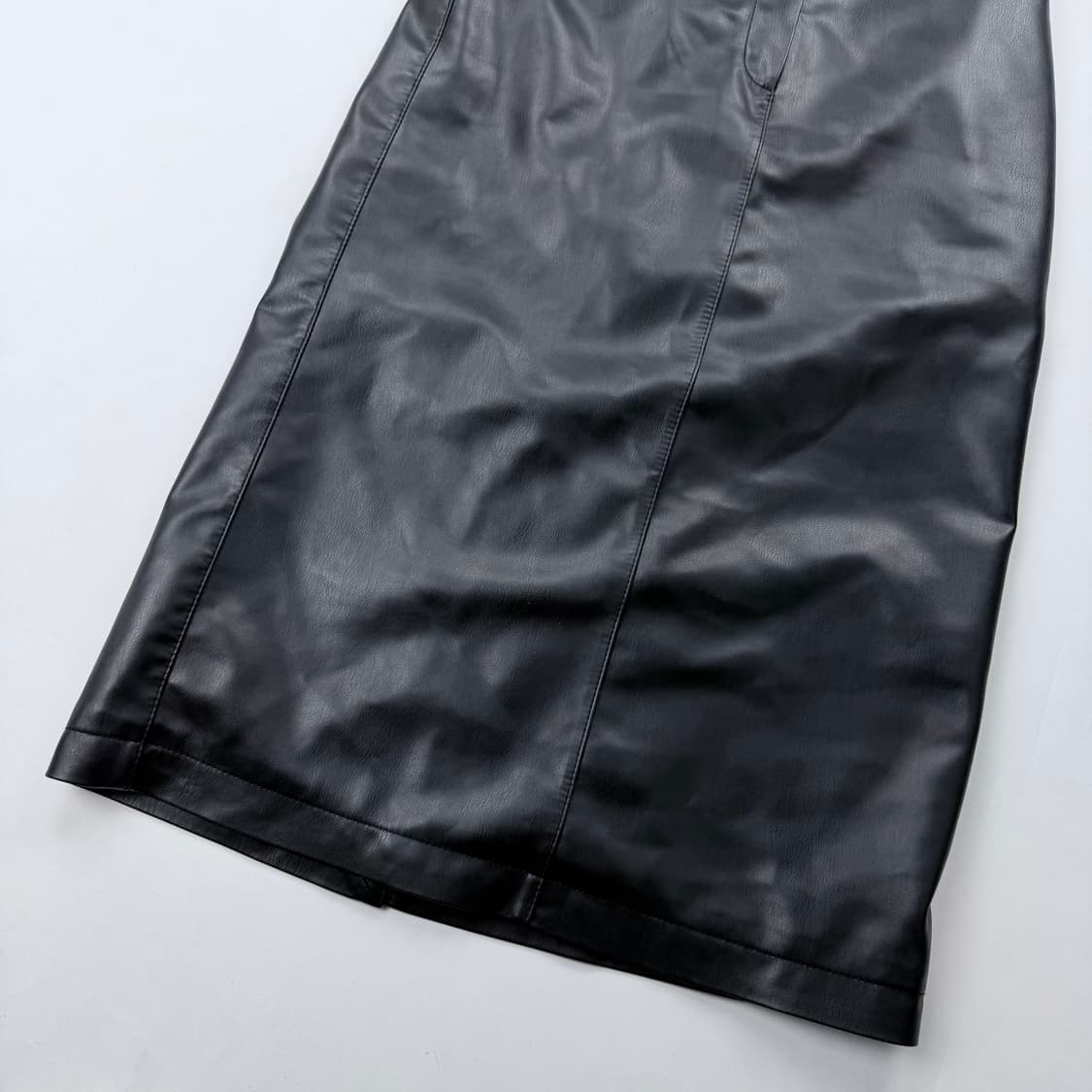 프론트로우 레더 미디스커트 상품이미지3