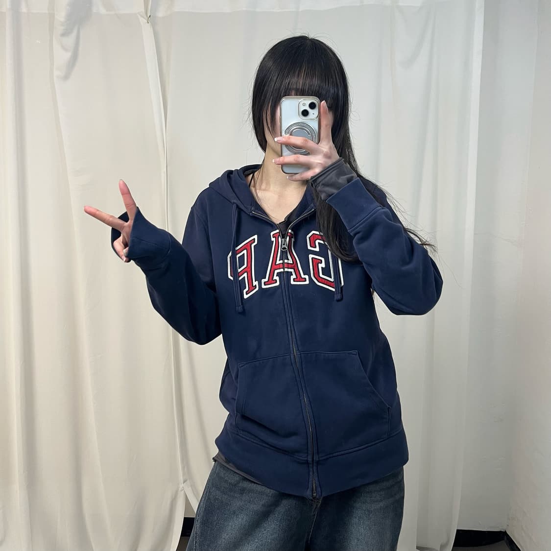 Gap navy zip-up hoodie 상품이미지2