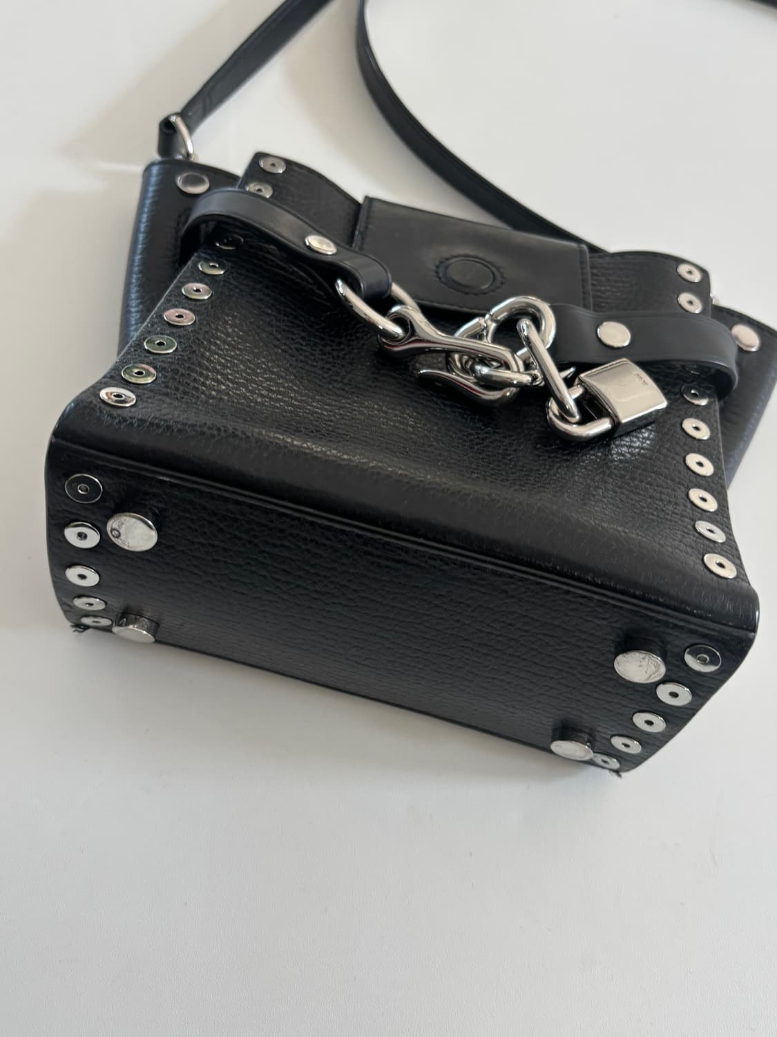 Alexander Wang 알렉산더 왕 아티카 체인 미니 크로스백 상품이미지2