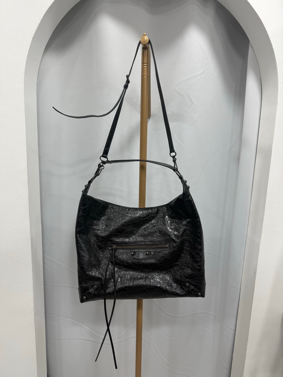 발렌시아가 르시티 호보백 미디엄 상품이미지1