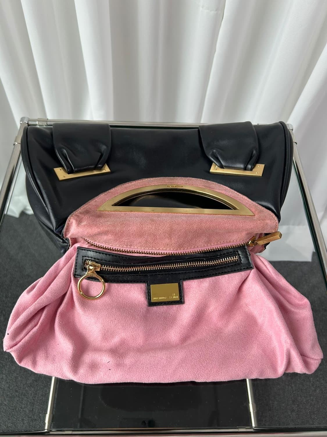 펜디 퍼스트 나파 레더 컷아웃 핸드백 상품이미지7