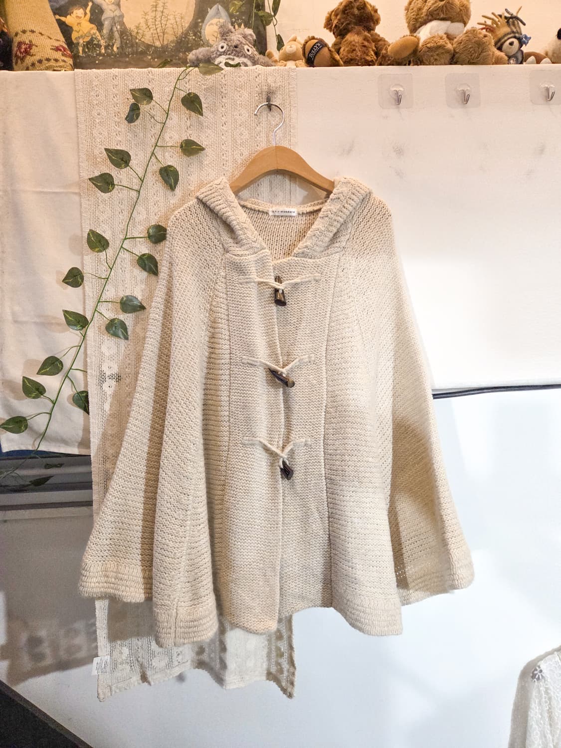 토글 버튼 케이프 후드 가디건 상품이미지1