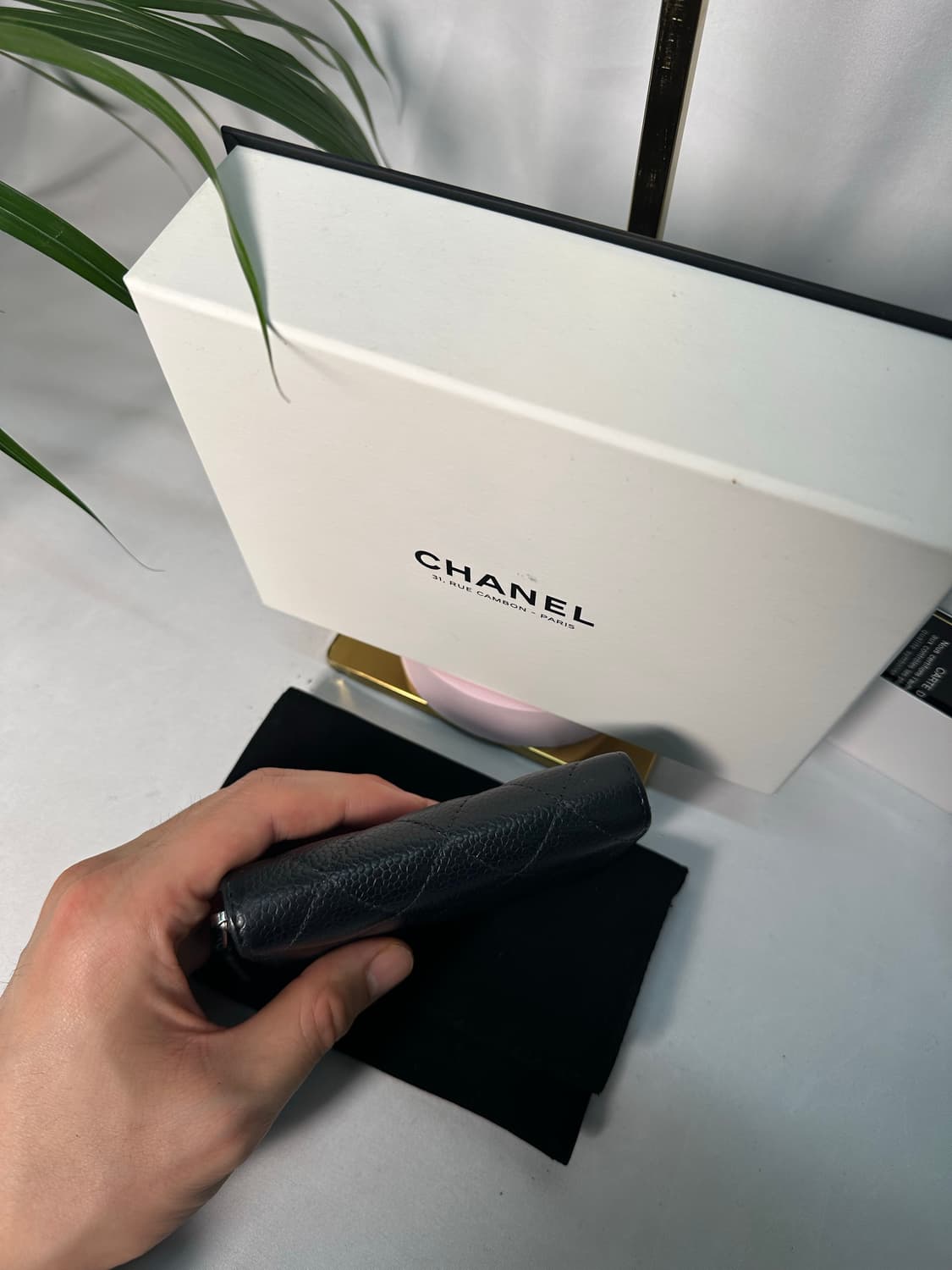 샤넬 클래식 카드지갑 실버 상품이미지6