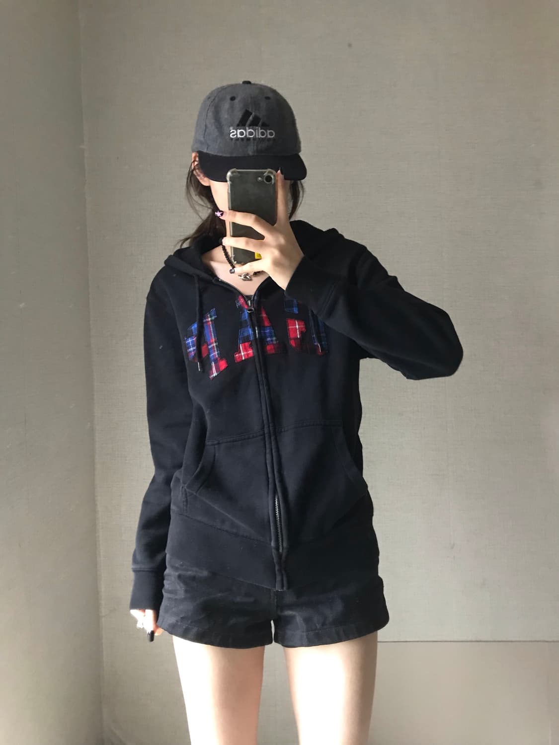 갭 패치로고 후드집업 상품이미지2