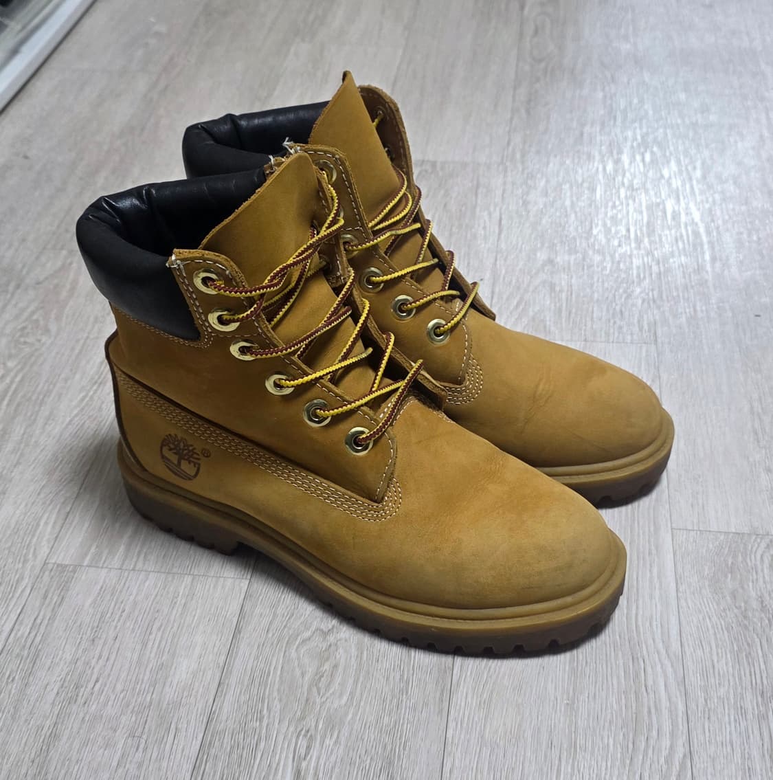 (225~230)팀버랜드 6인치 프리미엄 여성부츠 상품이미지3