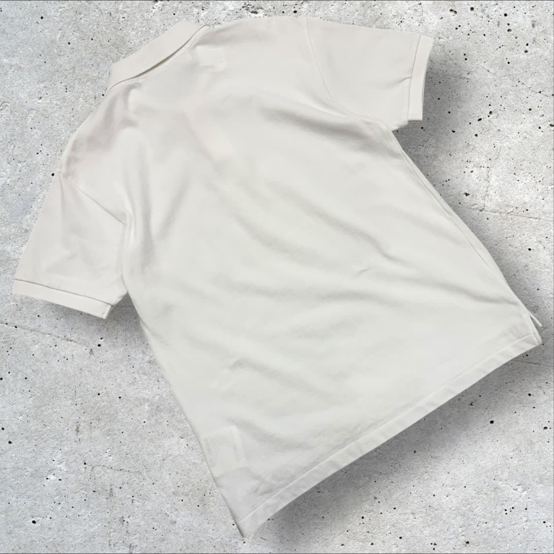 [L] 꼼데가르송 플레이 하트 와펜 흰색 반팔 폴로티 C639 상품이미지2