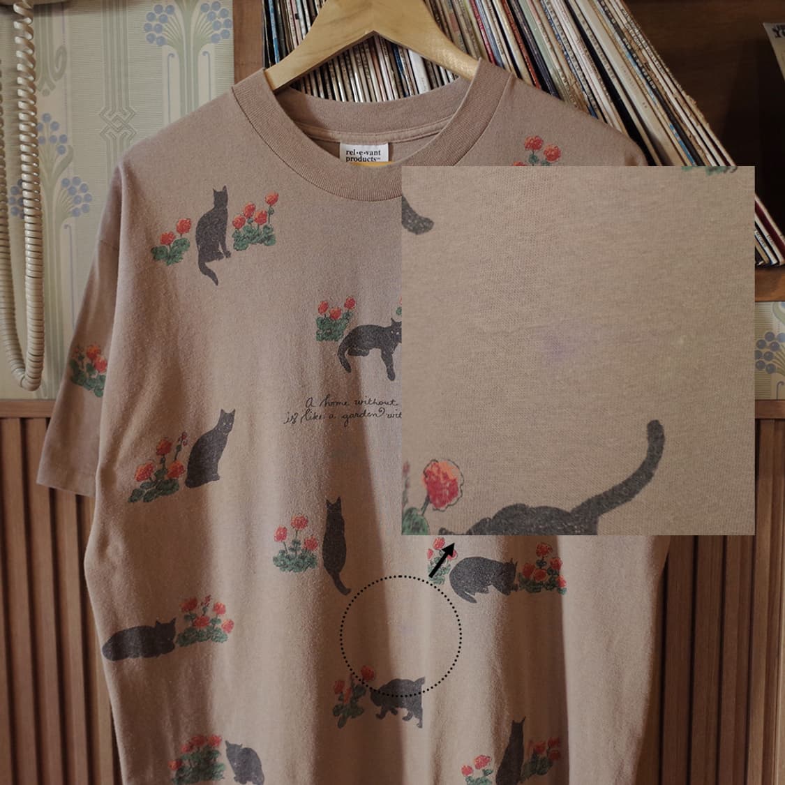 90's Rel-e-vant Products AOP T-shirt 상품이미지2
