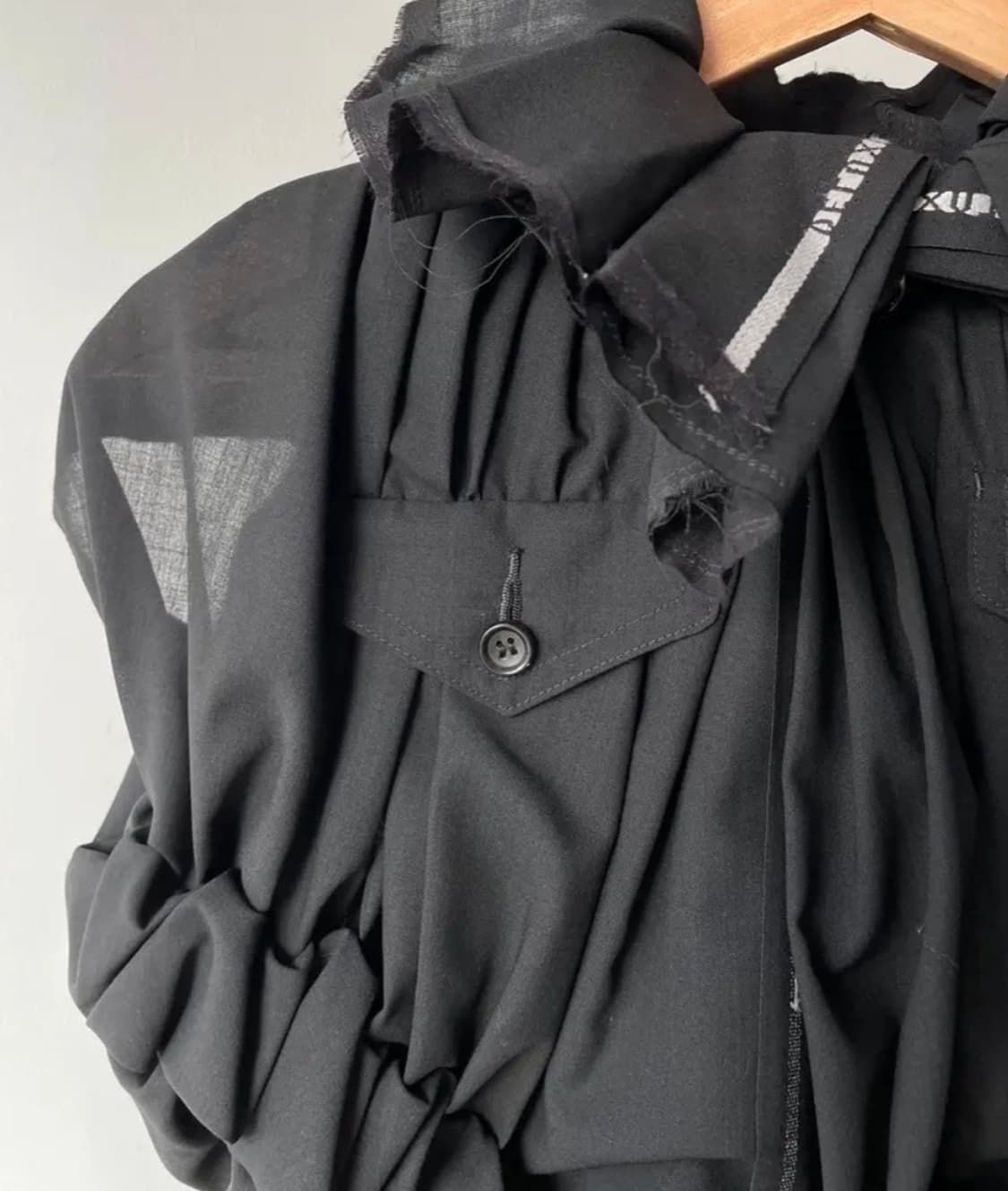 꼼데가르송 메인라인 2006ss 셔링 탑 상품이미지3