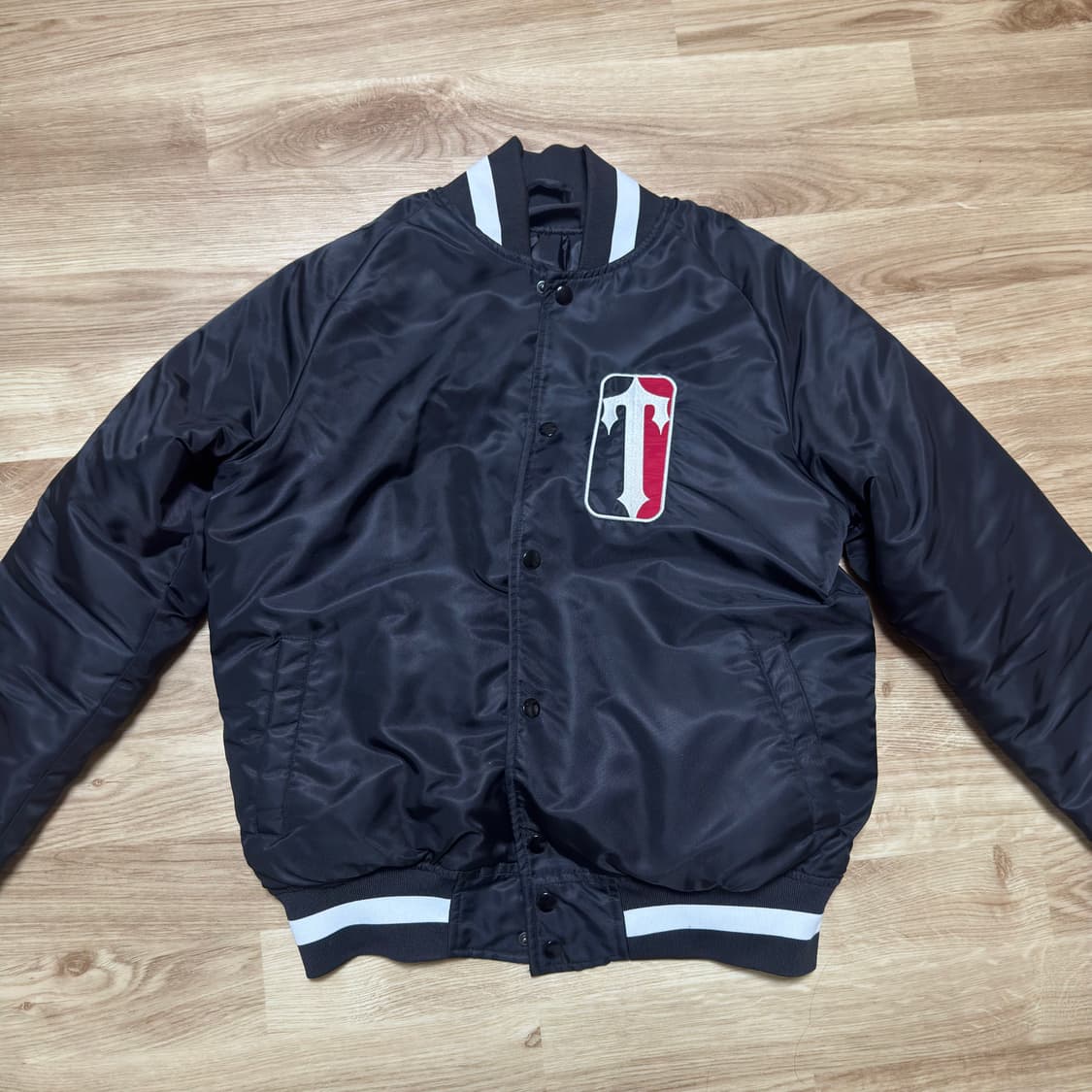 트랩스타(trapstar) 스타디움 자켓 상품이미지2